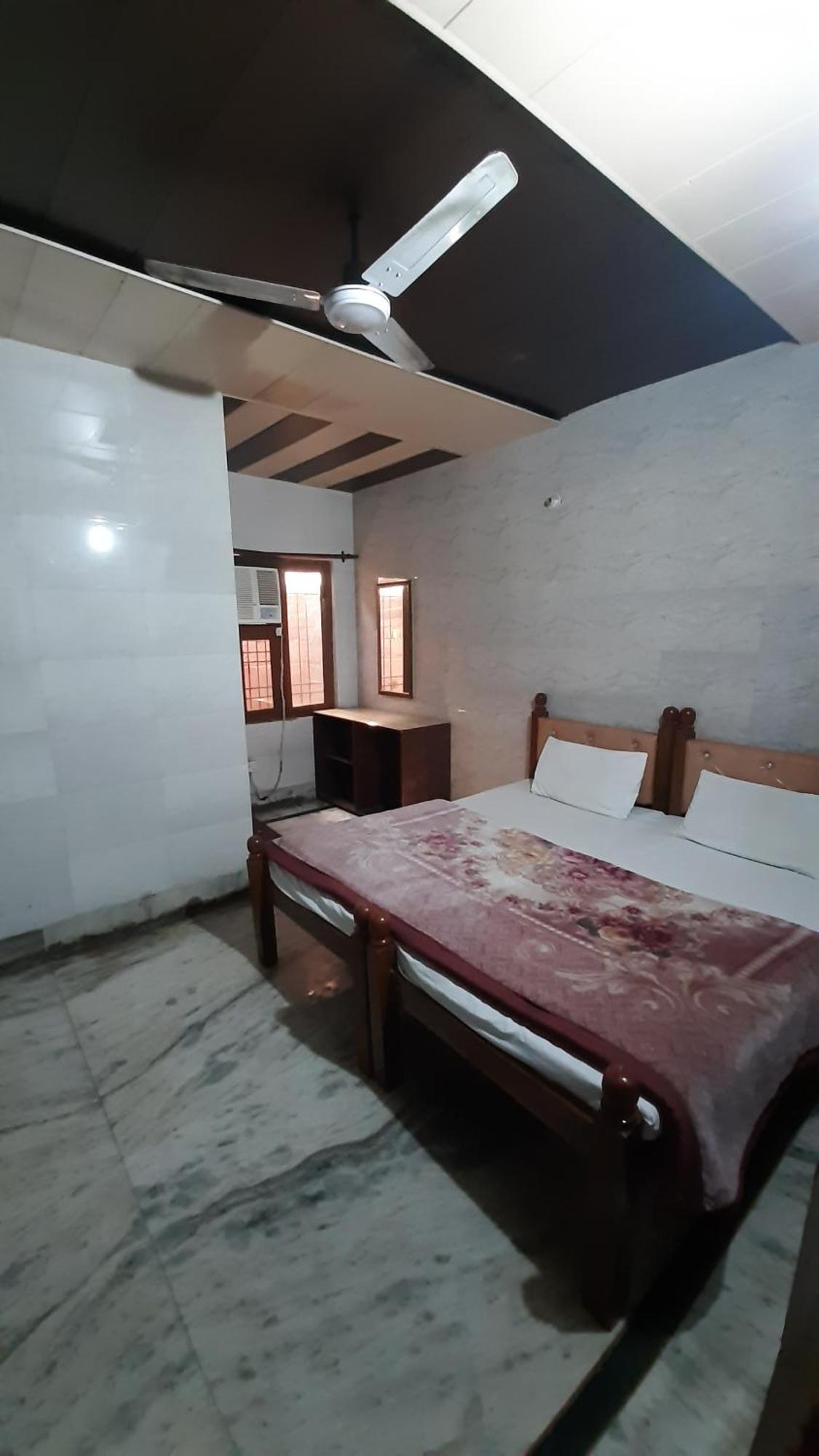 Subhadra Guest House Mathura Kamer foto